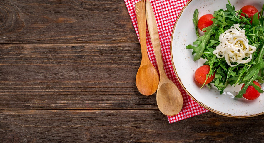 probar-nuevas-recetas-en-cocina.jpg