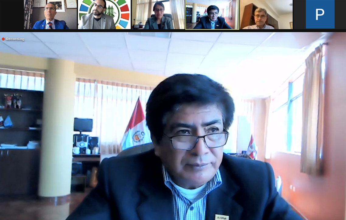 El Rector inaugura el Acto Académico El Rector inaugura el Acto Académico